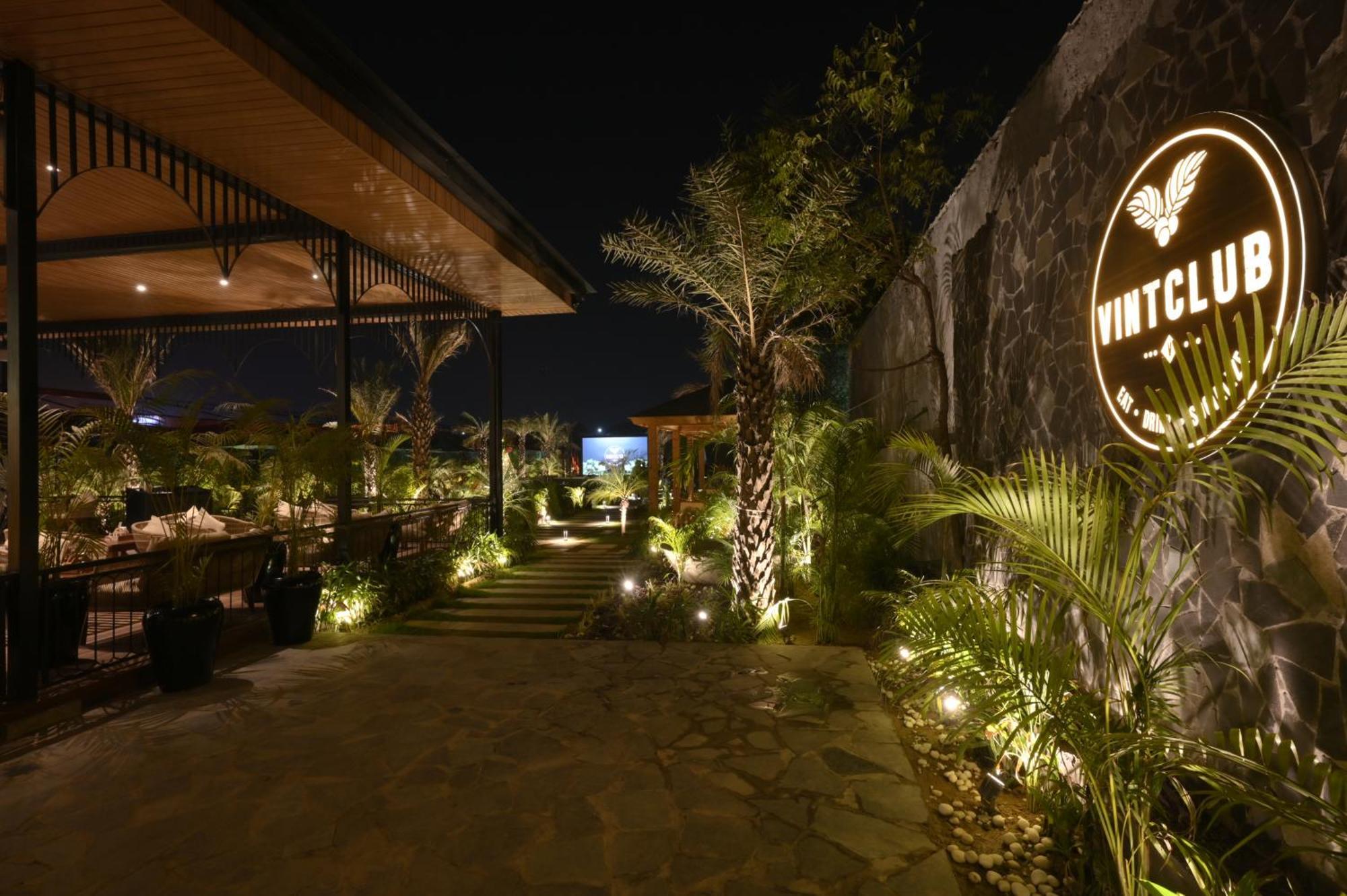 Vintclub Resort Lucknow Exterior photo