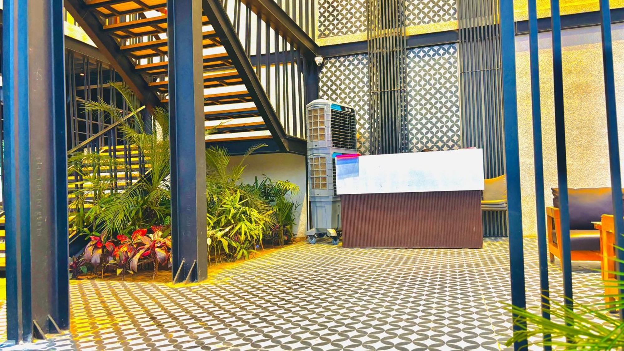 Vintclub Resort Lucknow Exterior photo